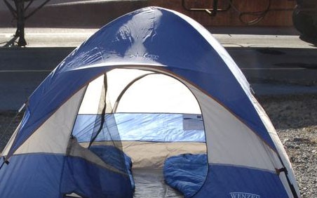 Tent1