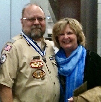 ‘Bleacher Creature’ Pitches in for People in&nbsp;Need